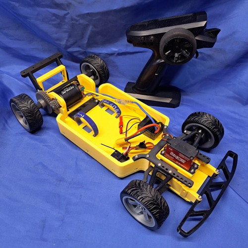 Car fully 3d printed - 1/10,